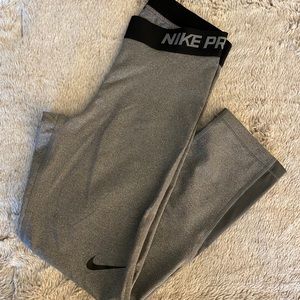 Nike Pro Cropped Leggings